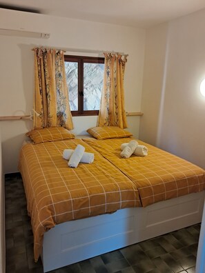 2 Schlafzimmer, Bügeleisen/Bügelbrett, WLAN, Bettwäsche