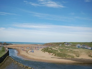 Beach - 3 Bed in Bude (oc-trvvv) (Poughill)