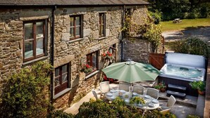 Unclassified image, 5 of 33, button - 5 Bed in Redruth (oc-hellf) (Illogan)