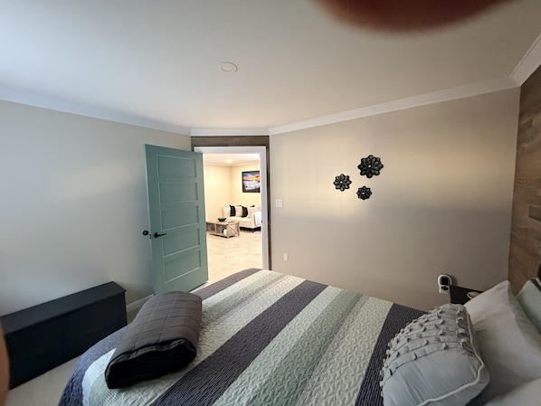 Room - By the Beach - Unit C (Deer Lake)