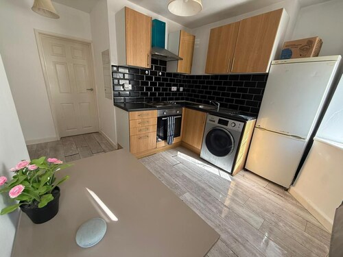 Coventry Road Apartments Flat 1
