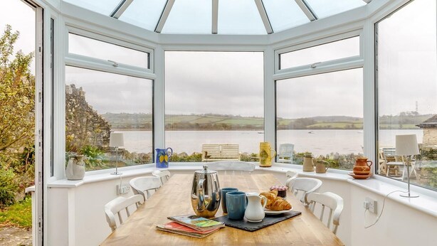 Dining - 4 Bed in Yelverton (oc-rtide) (Bere Ferrers)