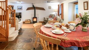 Dining - 3 Bed in Sherborne (oc-folwr) (Folke)