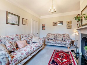 TV - 2 Bed in Harrogate (oc-hh037) (Harrogate)