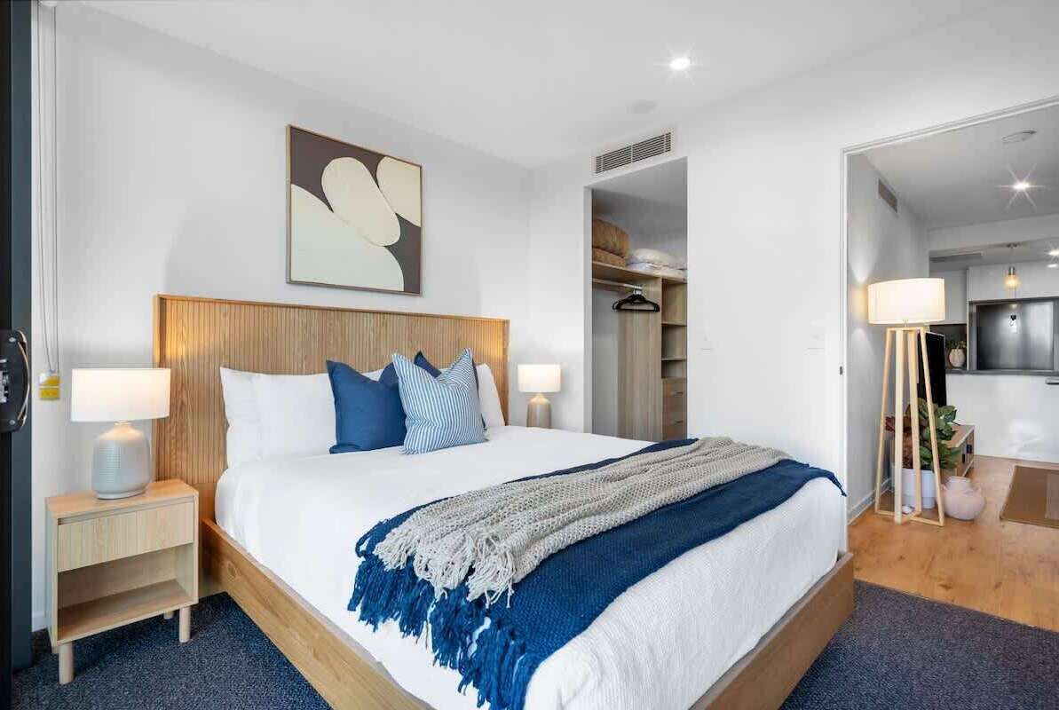 2 bedrooms, iron/ironing board, travel cot, WiFi