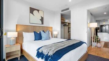2 bedrooms, iron/ironing board, travel cot, WiFi
