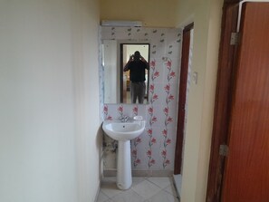 Family Double or Twin Room, Balcony, Mountain View | Bathroom - Oloitoktok Airstrip Resort Limited (Oloitoktok)