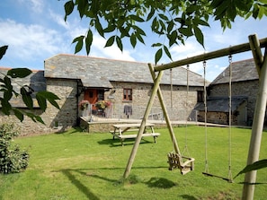 Outdoor dining - 3 Bed in Bude (oc-corym) (Morwenstow)