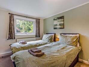 2 bedrooms, travel cot, free WiFi, bed sheets - 2 Bed in Bideford (oc-fordm) (Woolfardisworthy)