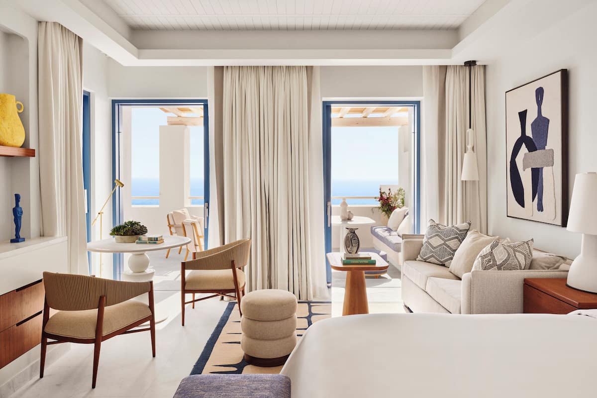 Superior Room, 1 King Bed, Sea View