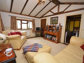 TV - 1 Bed in Shaftesbury (oc-pplod) (Shaftesbury)