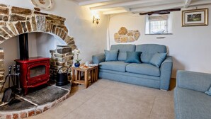 Living area - 3 Bed in Bude (oc-heyle) (Launcells)