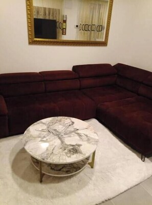 Living area - Les Jardins Secrets Residence – Spacious accommodations for a comfortable stay (Grand Est)
