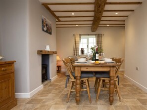 Dining - 2 Bed in Harrogate (oc-g0021) (Burton Leonard)
