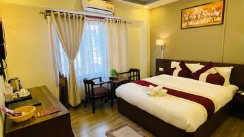 Deluxe Double Room, City View