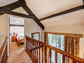 Interior - 2 Bed in Bideford (oc-saill) (Appledore)