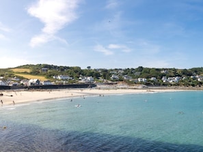 Beach - 2 Bed in Helston (oc-trwre) (Coverack)