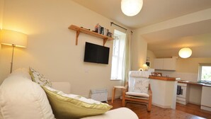 Living area - 2 Bed in Kingsbridge (oc-fern2) (Kellaton)