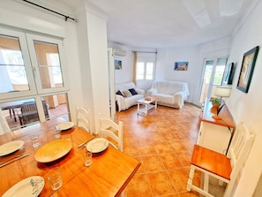 TV - Atlántico - 2 bedrooms with swimming pool (Punta del Moral)
