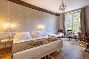 8 Schlafzimmer, Bügeleisen/Bügelbrett, WLAN, Bettwäsche