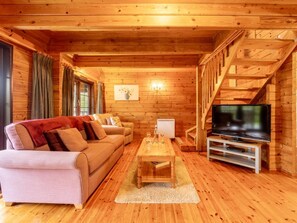 Living area - 3 Bed in Bideford (oc-00368) (Higher Clovelly)