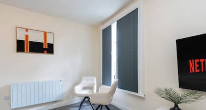 The Porterhouse - Residence I
