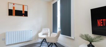 The Porterhouse - Residence I