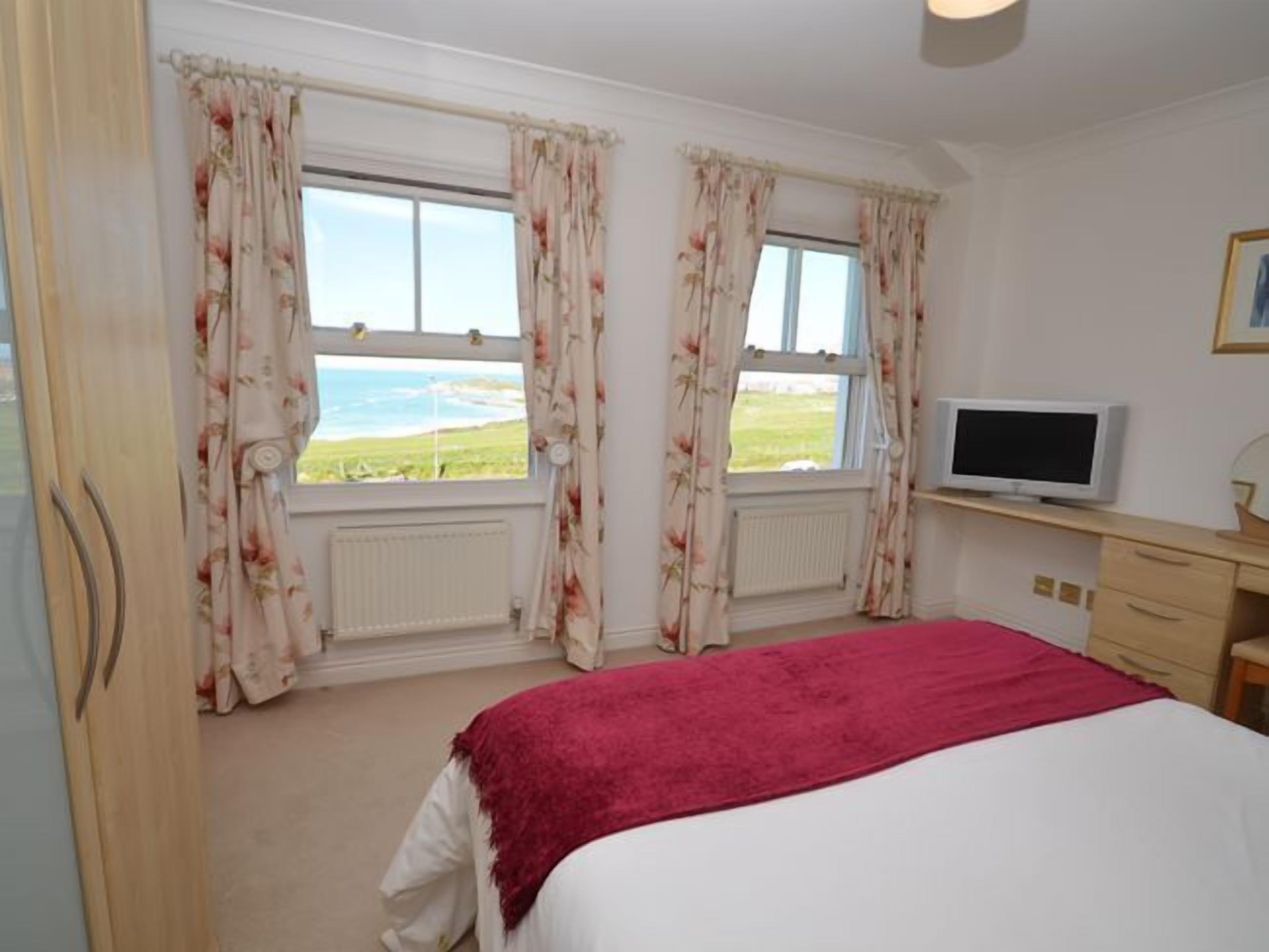 3 Bed In Newquay (Oc-headl) - Fistral Beach