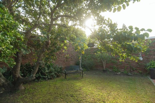 The Valley Guesthouse - Cottage 2