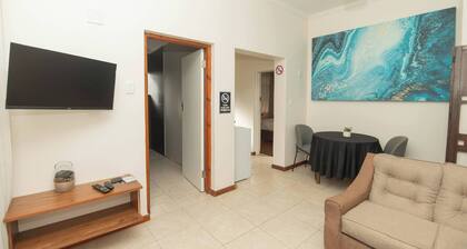The Valley Guesthouse - Cottage 2