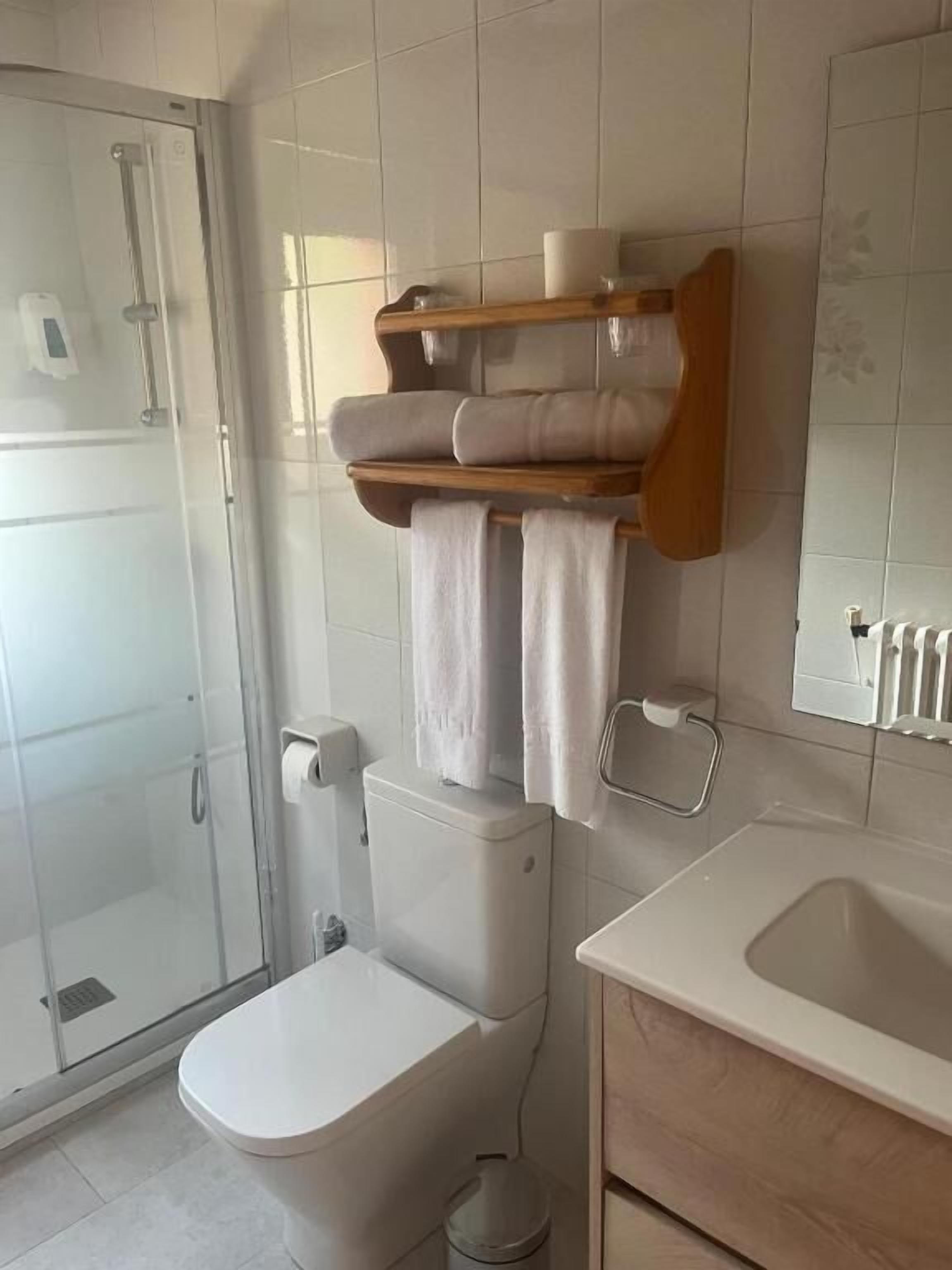 Basic Double Room, Mountain View | Bathroom | Hair dryer, towels, soap, toilet paper