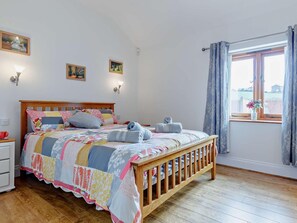 Room - 2 Bed in Wellington (oc-00467) (West Buckland)
