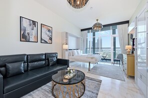 Apartment, Balkon, Stadtblick | Wohnbereich
