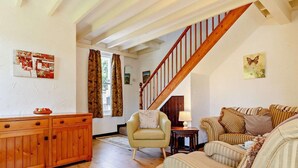 Unclassified image, 4 of 18, button - 2 Bed in St Austell (oc-lanyo) (Coombe)