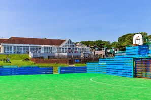 Sport court