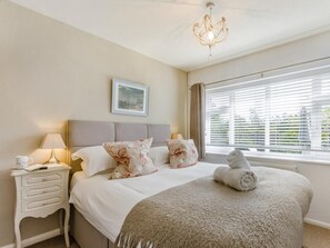 2 Schlafzimmer, Reisekinderbett, kostenloses WLAN, Bettwäsche