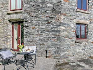 Outdoor dining - 1 Bed in Tavistock (oc-rounl) (Lamerton)
