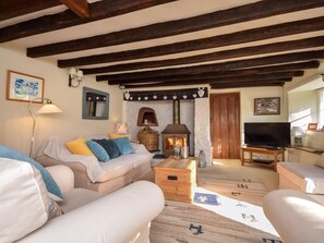 Unclassified image, 5 of 26, button - 2 Bed in Bideford (oc-tcvalen) (Weare Giffard)