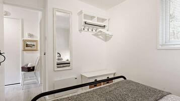 2 chambres, lit parapluie, Wi-Fi gratuit, draps fournis