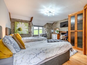 Room - 2 Bed in Liskeard (oc-04708) (Menheniot)
