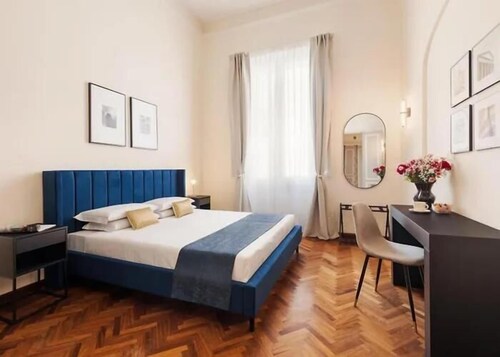 Aura Suites Florence