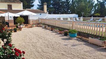 Terrace/patio