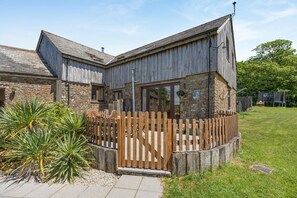 Exterior - 3 Bed in Bideford (oc-05171) (Woolfardisworthy)