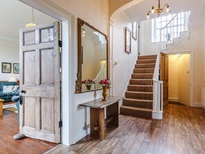 Interior - 4 Bed in Wadebridge (oc-penda) (Sladesbridge)