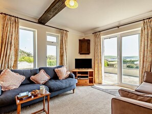 TV - 2 Bed in Kingsbridge (oc-edelv) (Thurlestone Sands)