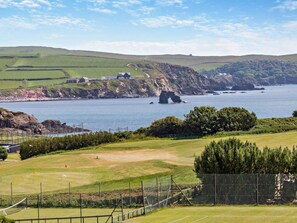 Sports court - 2 Bed in Kingsbridge (oc-edelv) (Thurlestone Sands)