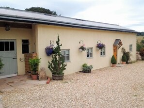 Exterior - 1 Bed in Sidmouth (oc-swcom) (Sidbury)