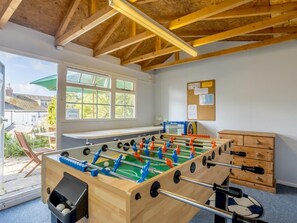 Games room - 4 Bed in Bideford (oc-incot) (Instow)