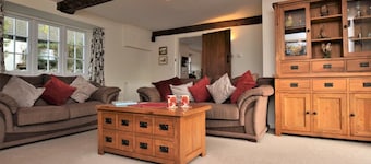 3 Bed in Chard (oc-barra)