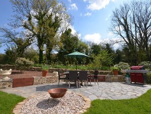 Outdoor dining - 2 Bed in Ivybridge (oc-kemth) (Ugborough)